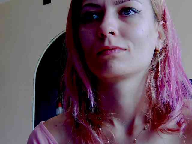 karo131324 webcam