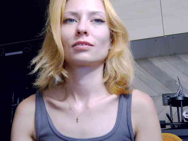 karo131324 webcam