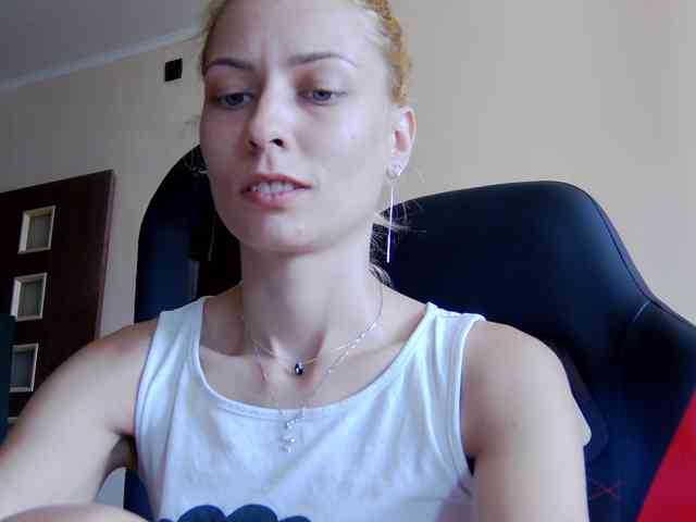 karo131324 webcam