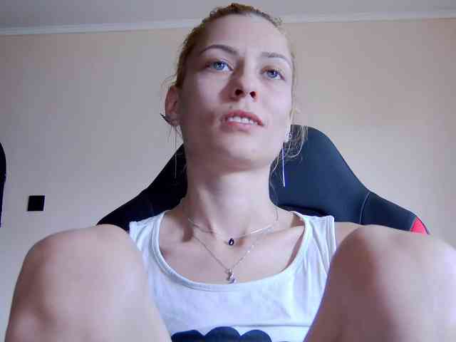 karo131324 webcam