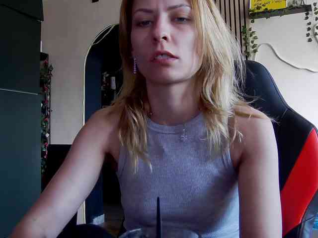 karo131324 webcam