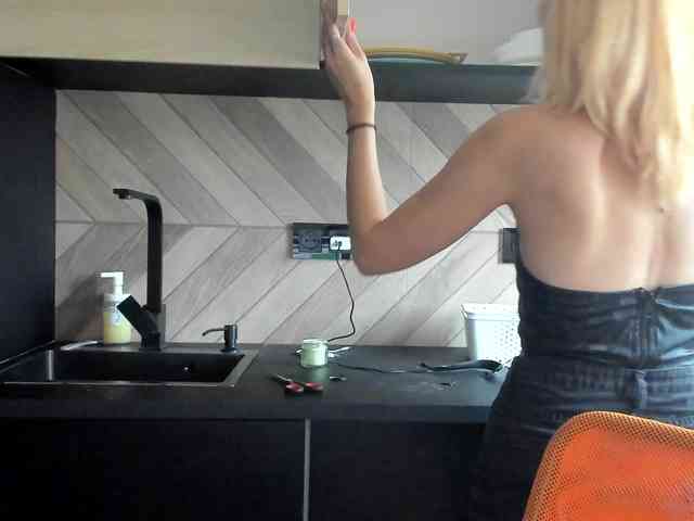 karo131324 webcam