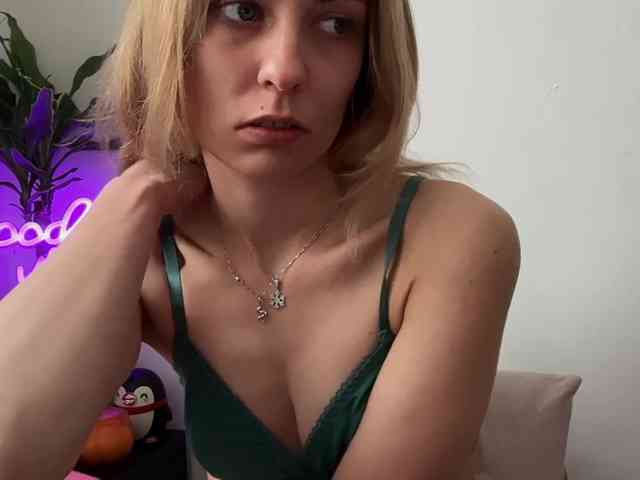 karo131324 webcam