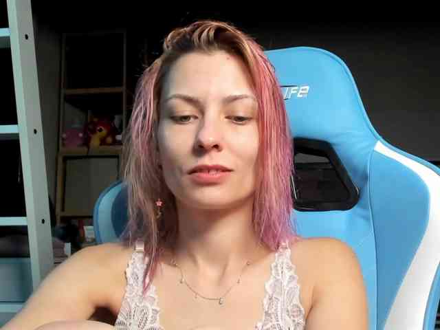 karo131324 webcam