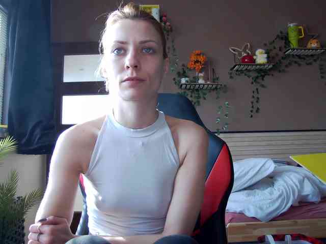 karo131324 webcam