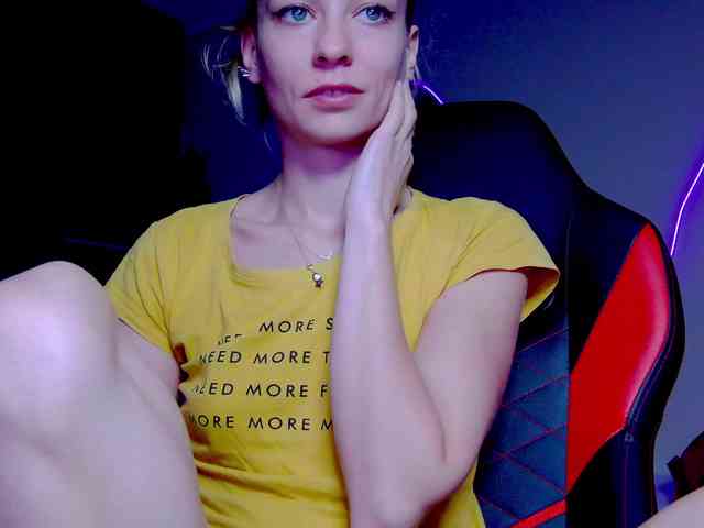 karo131324 webcam