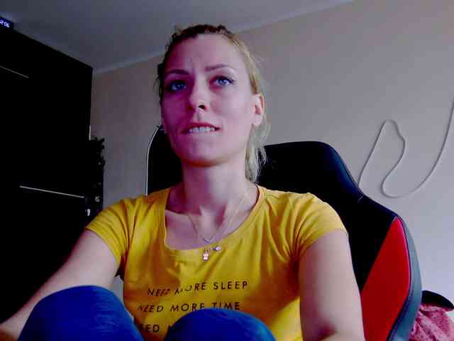 karo131324 webcam