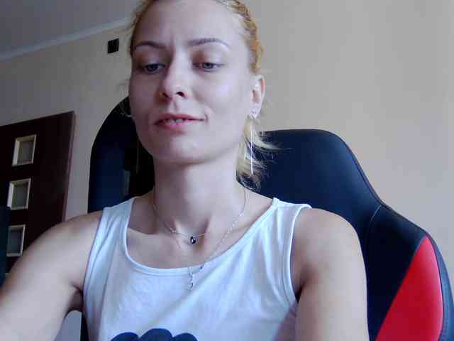 karo131324 webcam