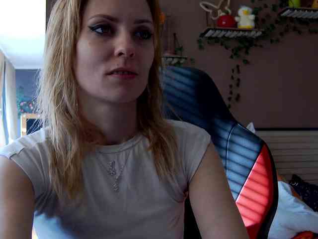 karo131324 webcam