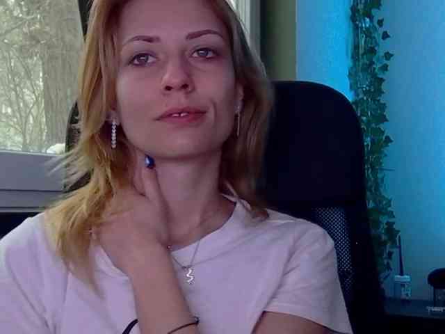 karo131324 webcam