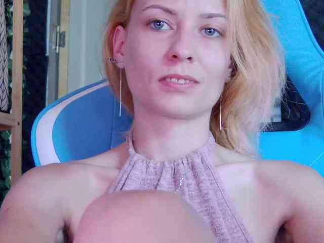 karo131324 webcam