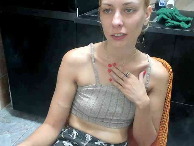 karo131324 webcam