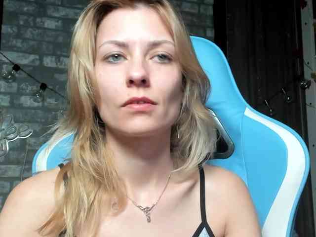 karo131324 webcam