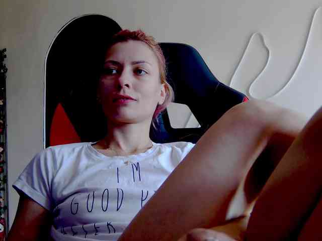 karo131324 webcam