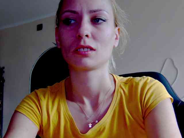 karo131324 webcam