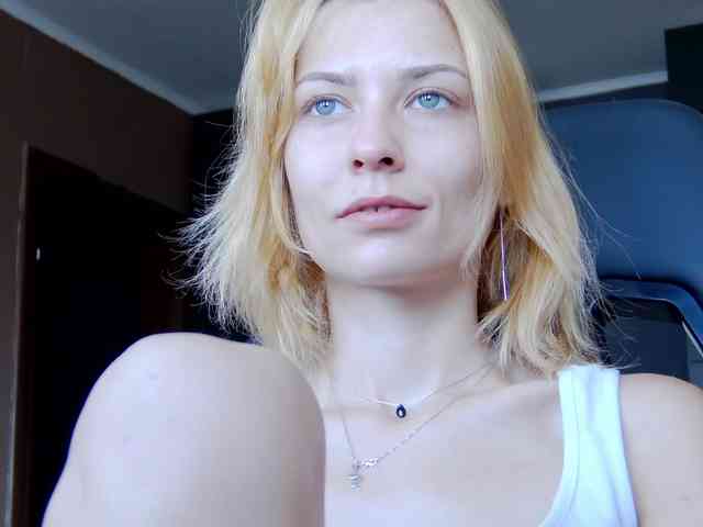 karo131324 webcam