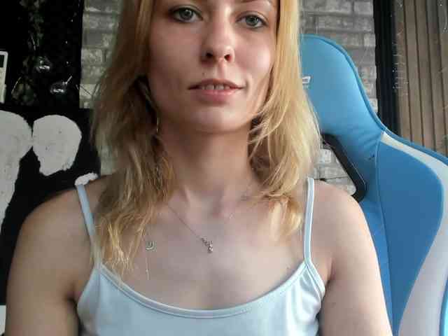 karo131324 webcam