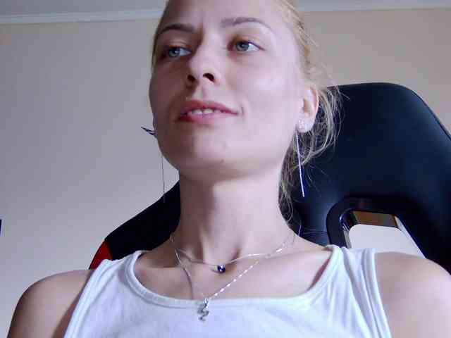 karo131324 webcam