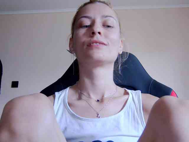 karo131324 webcam