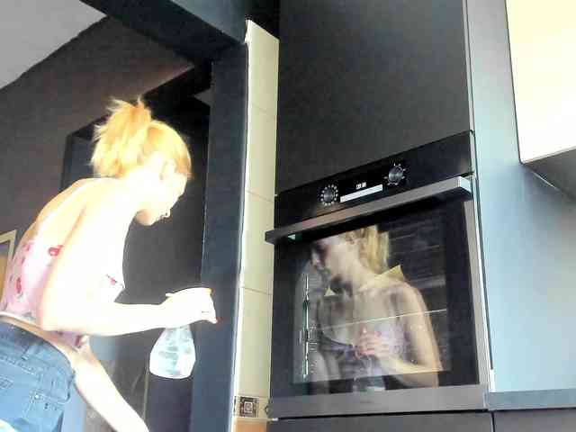 karo131324 webcam