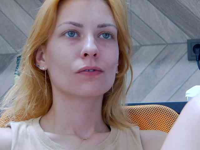 karo131324 webcam