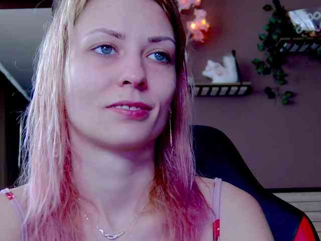 karo131324 webcam