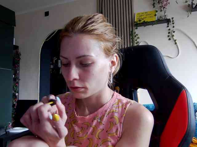 karo131324 webcam