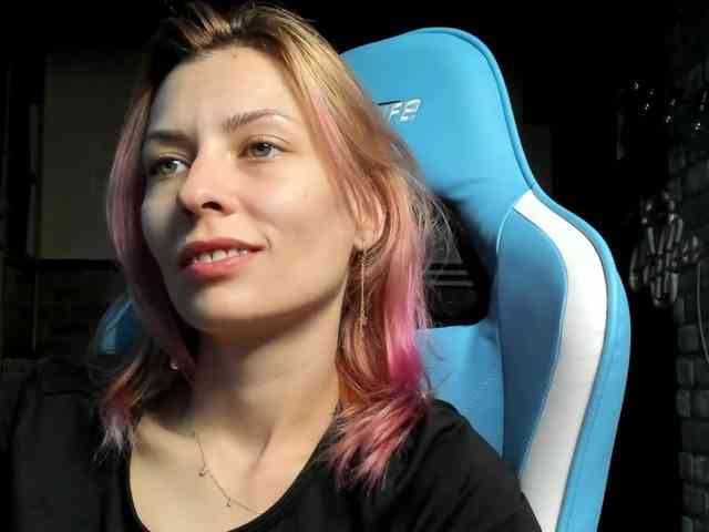 karo131324 webcam