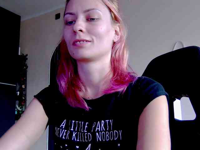 karo131324 webcam