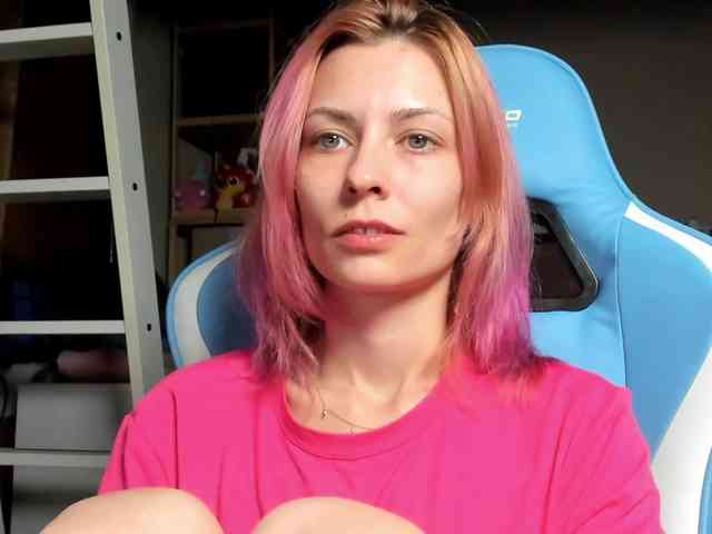 karo131324 webcam