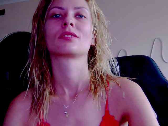 karo131324 webcam