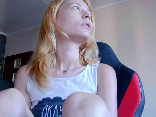 karo131324 webcam