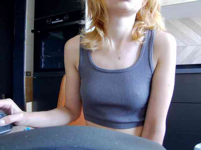 karo131324 webcam