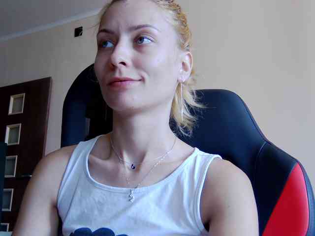 karo131324 webcam