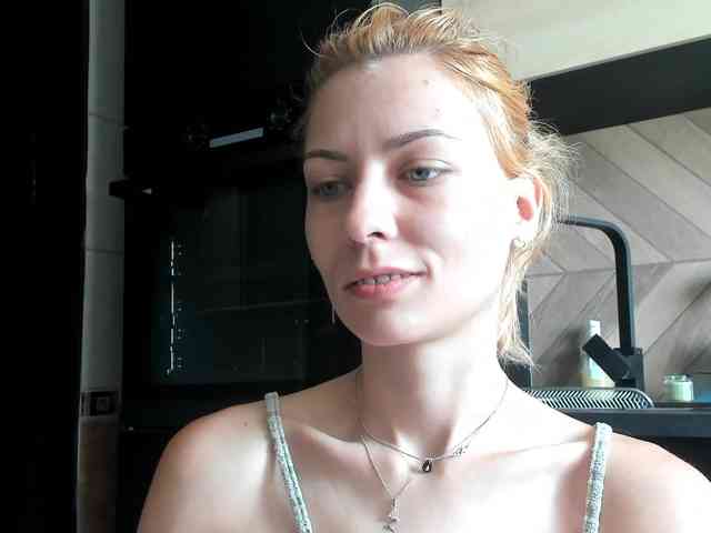 karo131324 webcam