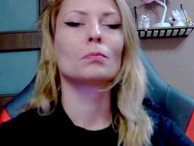 karo131324 karo131324