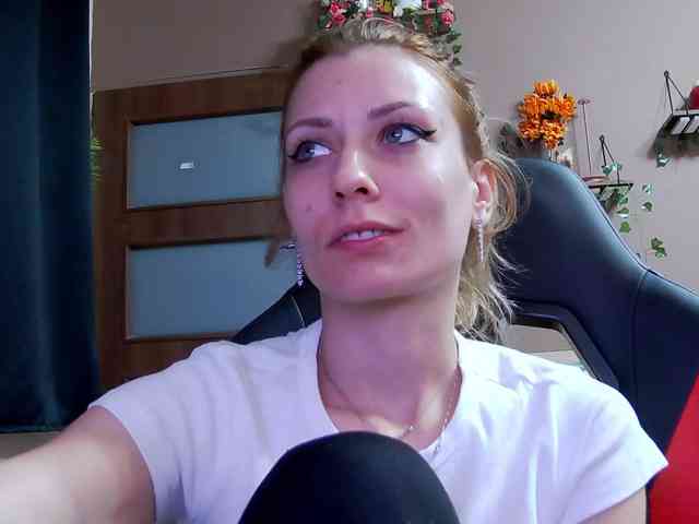 karo131324 webcam