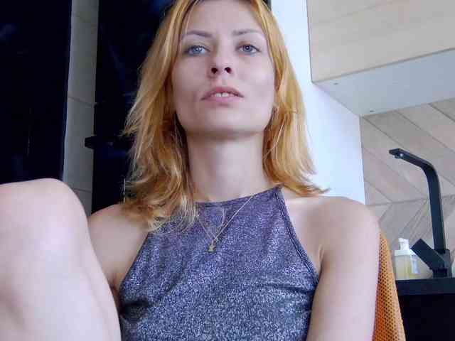 karo131324 webcam