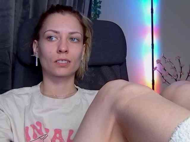 karo131324 webcam