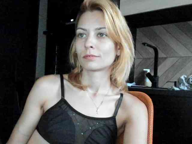 karo131324 webcam