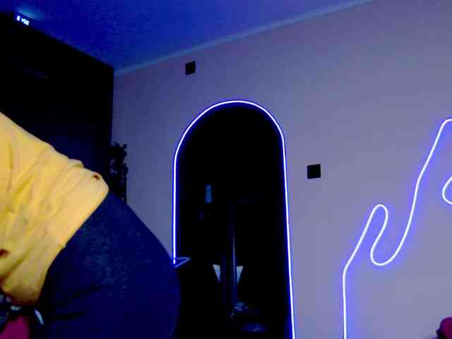 karo131324 webcam