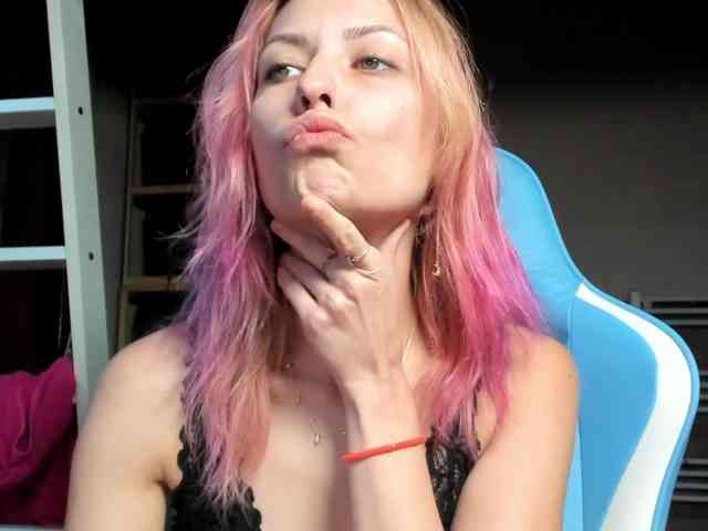 karo131324 webcam