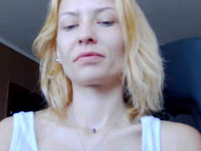 karo131324 webcam