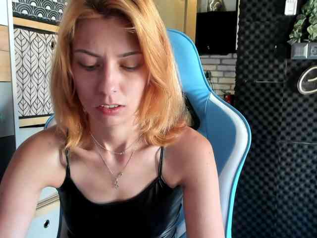 karo131324 webcam