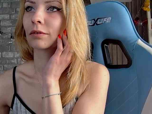 karo131324 webcam