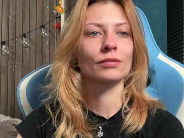 karo131324 webcam