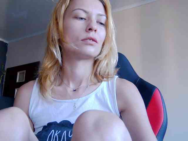 karo131324 webcam