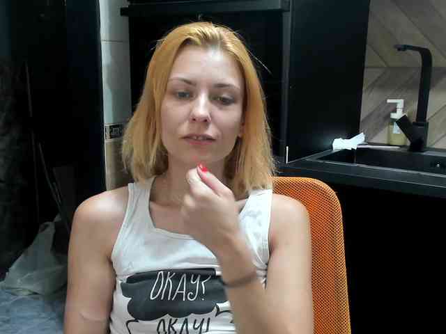 karo131324 webcam
