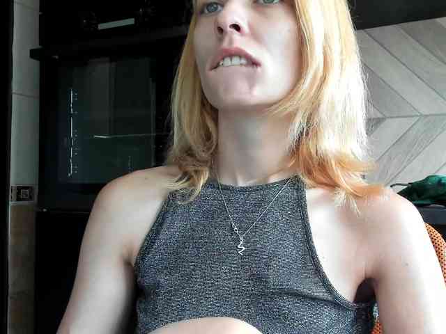 karo131324 webcam