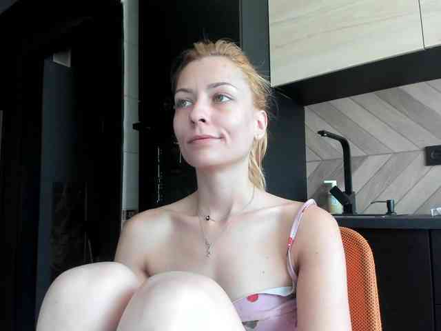 karo131324 webcam
